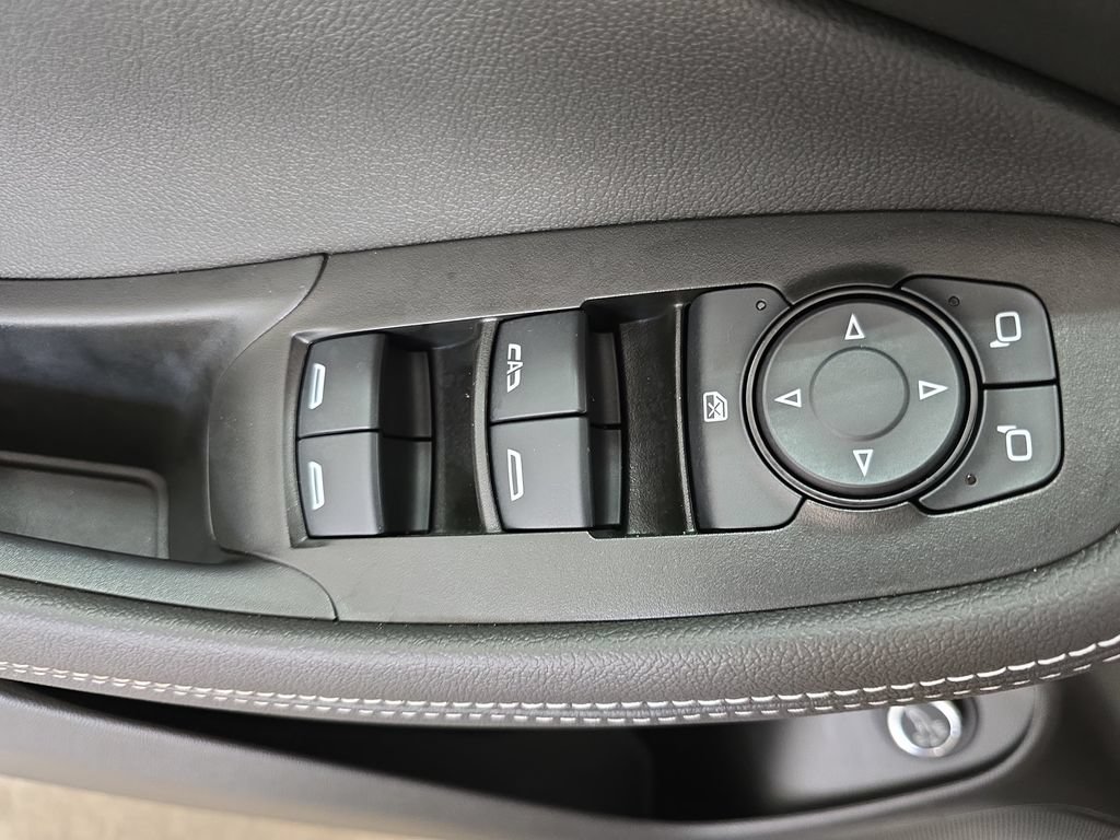 Certified 2024 Buick Encore GX Avenir w/ Avenir Technology Package AWD/4WD image 29