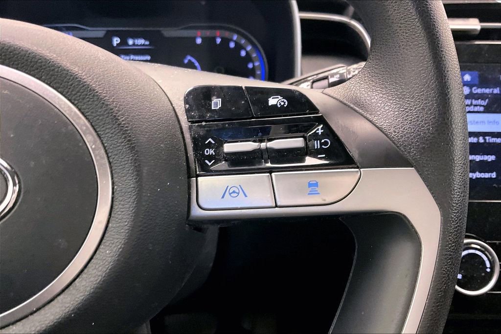 Used 2022 Hyundai Tucson SEL FWD image 17