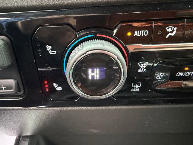 Used 2025 Chevrolet Silverado 1500 LT Trail Boss w/ Convenience Package II image 25