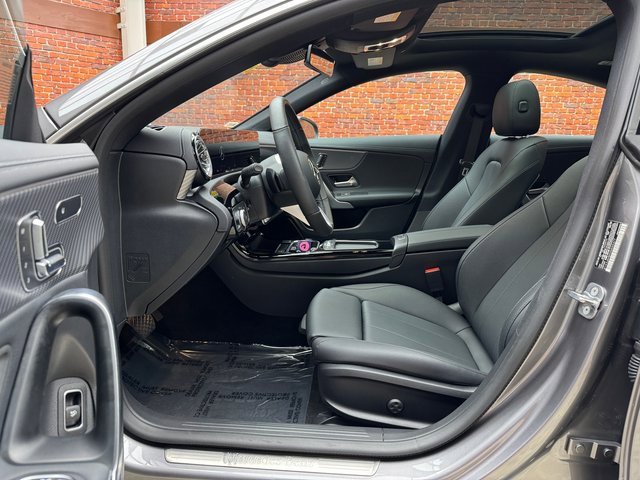 Used 2025 Mercedes-Benz CLA 250 4MATIC image 22