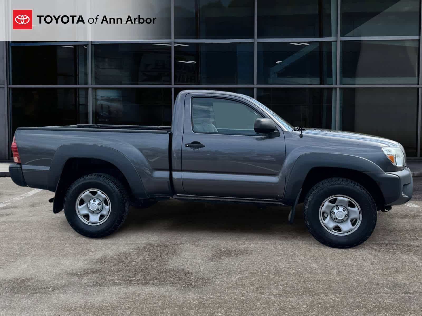 Used 2013 Toyota Tacoma 4x4 Regular Cab image 11