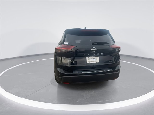 Certified 2025 Nissan Rogue SV image 7