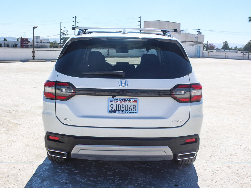 Certified 2023 Honda Pilot Elite image 5
