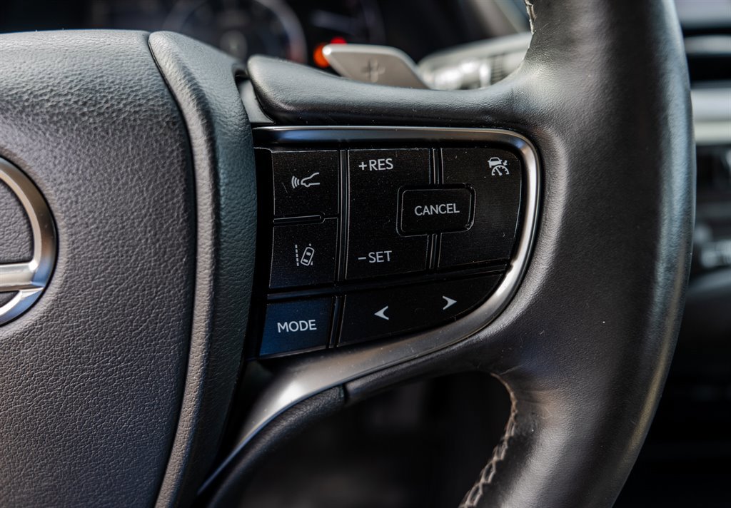 Used 2020 Lexus ES 350 image 17