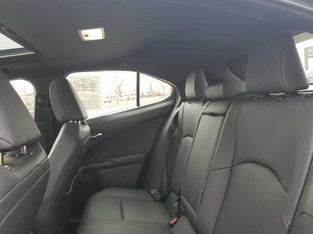 Used 2023 Lexus UX 250h AWD w/ Accessory Package (Z1) image 26