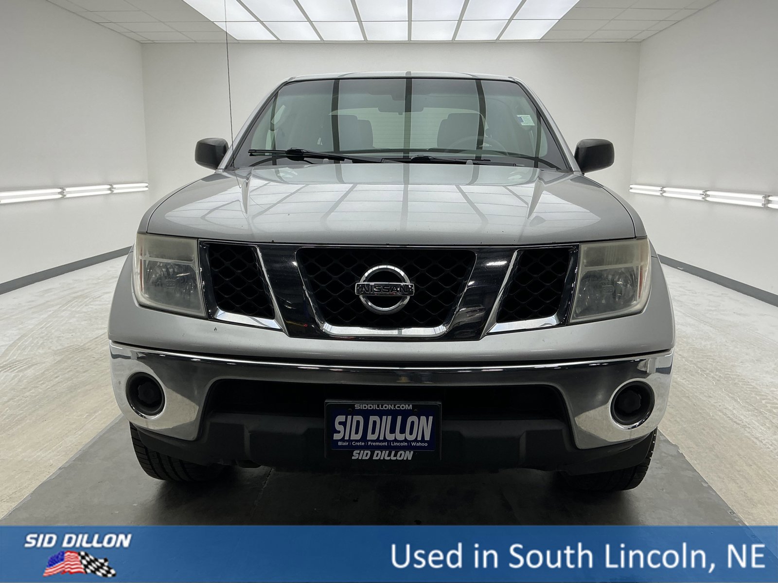 Used 2006 Nissan Frontier SE w/ (P01) Power Pkg image 2