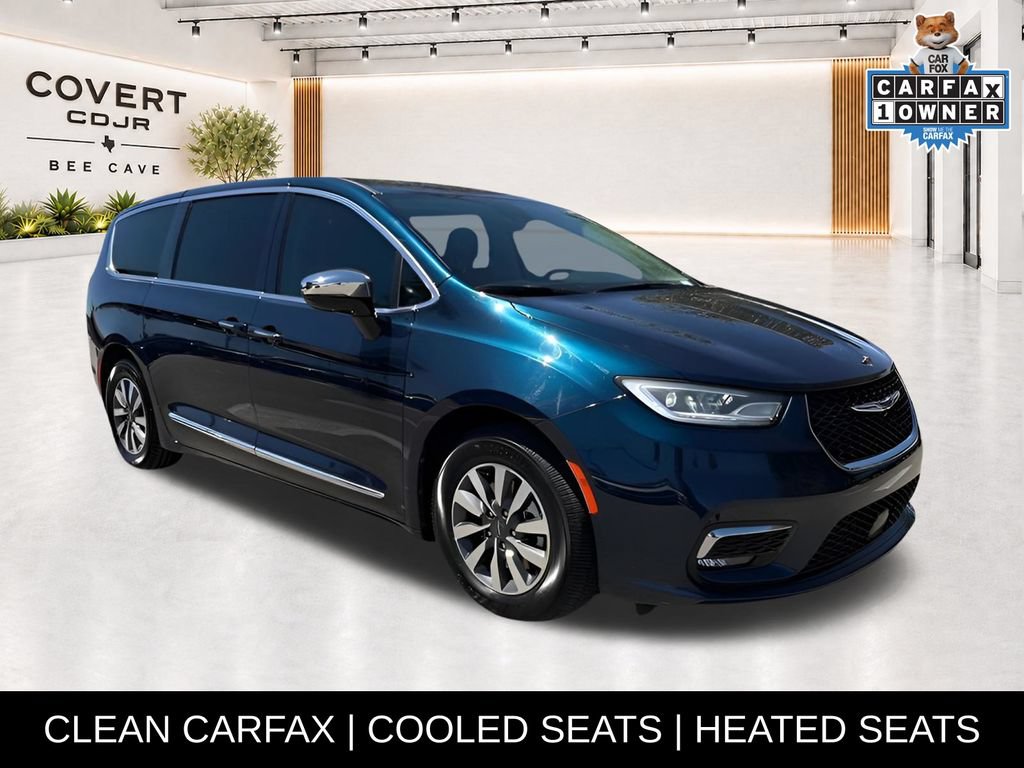 Used 2023 Chrysler Pacifica Limited