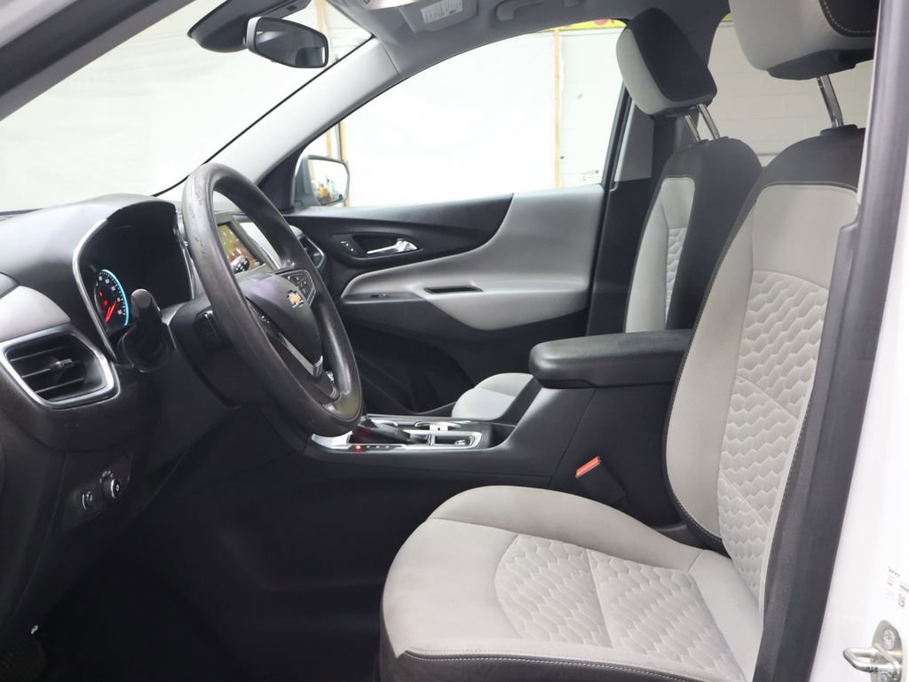 Used 2020 Chevrolet Equinox LT image 16