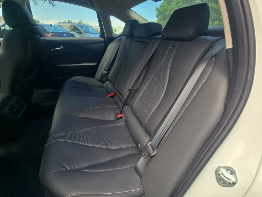 Used 2023 Acura TLX w/ Technology Package FWD image 14
