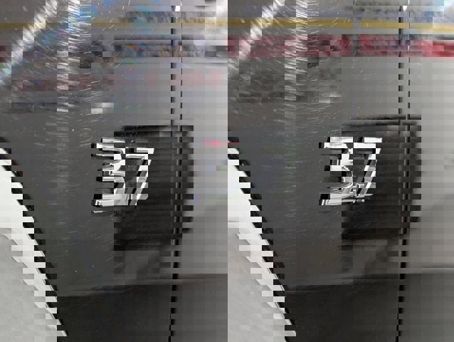 Used 2017 INFINITI QX70 AWD w/ Premium Package image 57