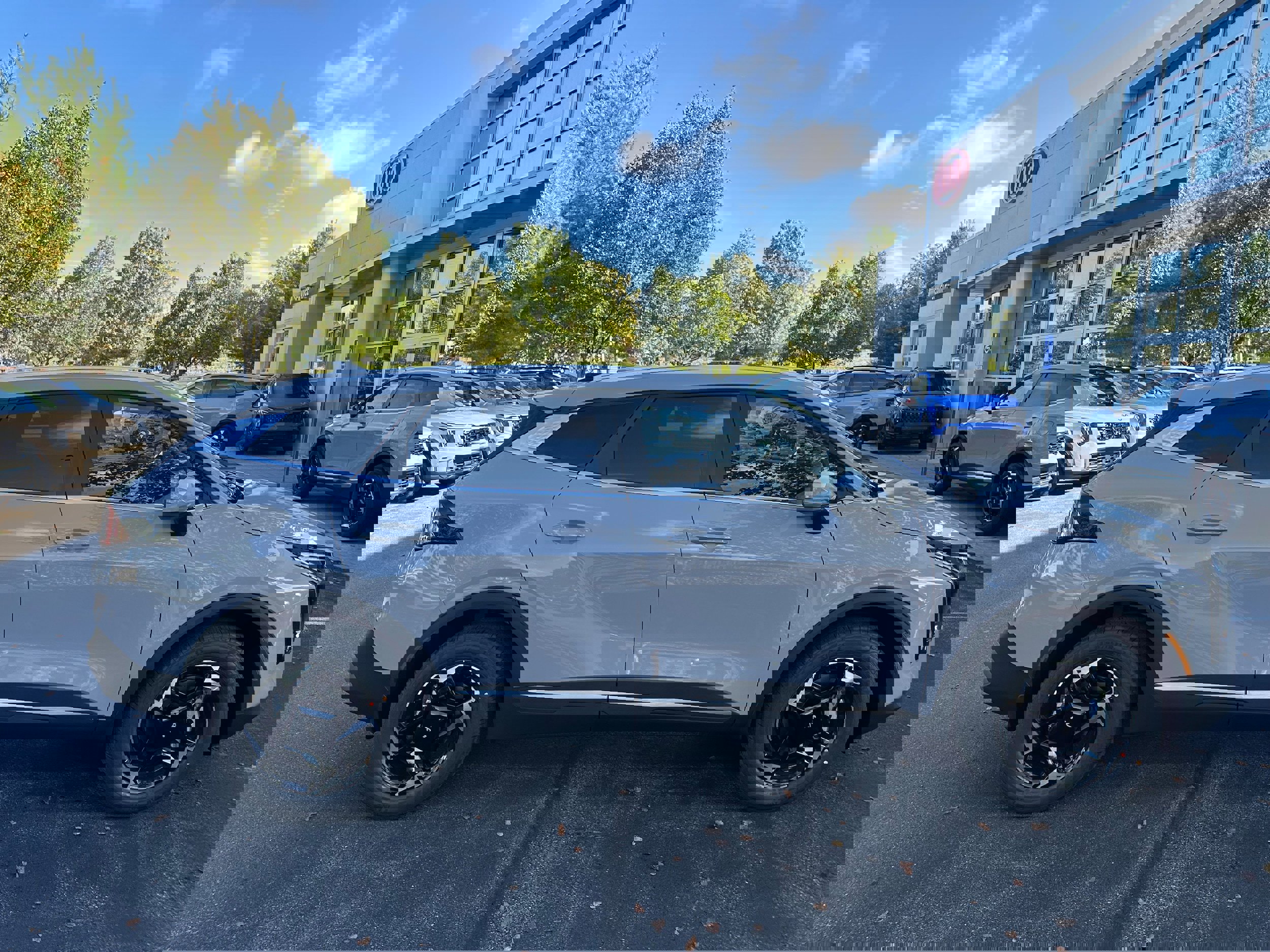 New 2026 Kia Sportage EX image 4