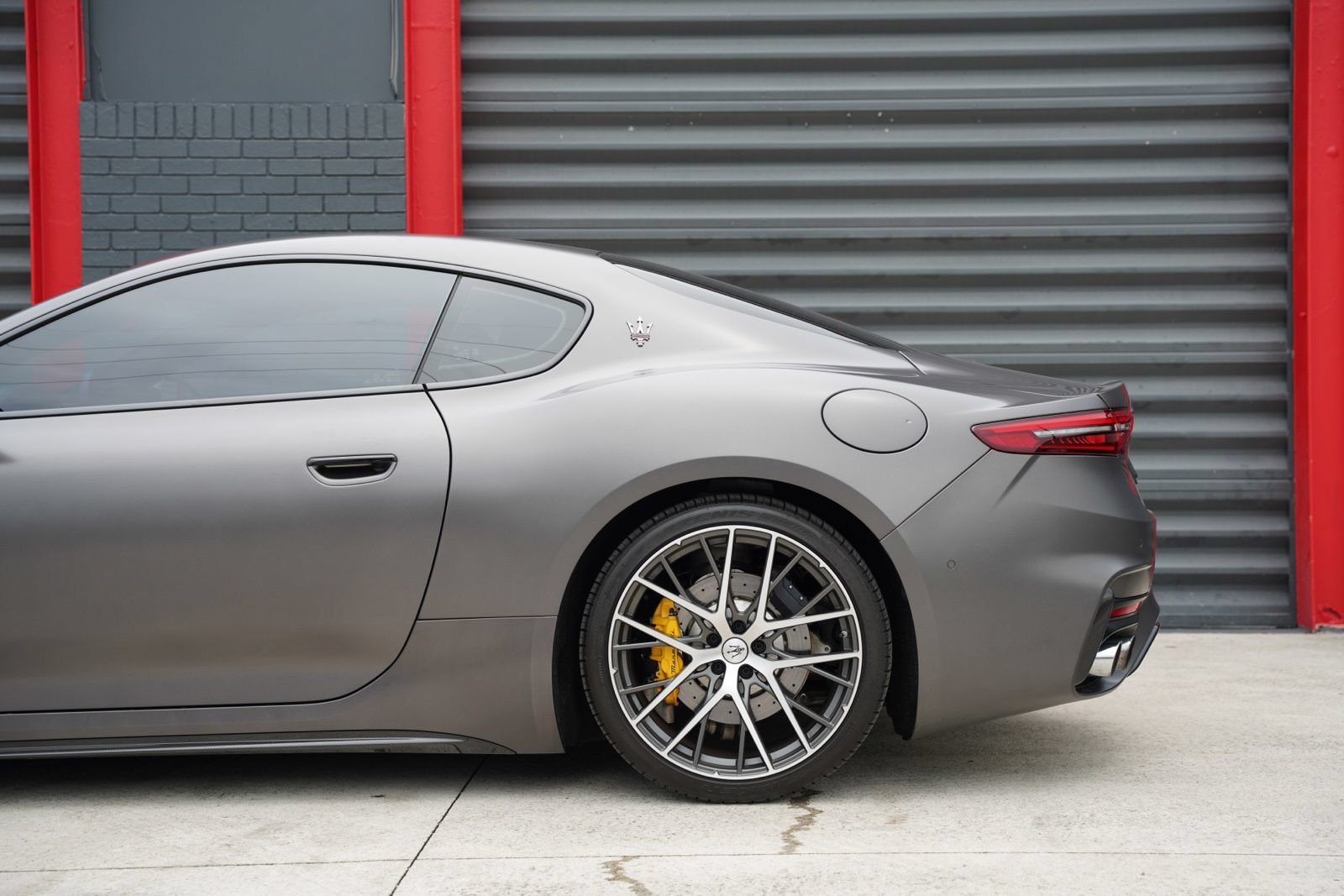 Used 2024 Maserati GranTurismo Trofeo AWD/4WD image 11