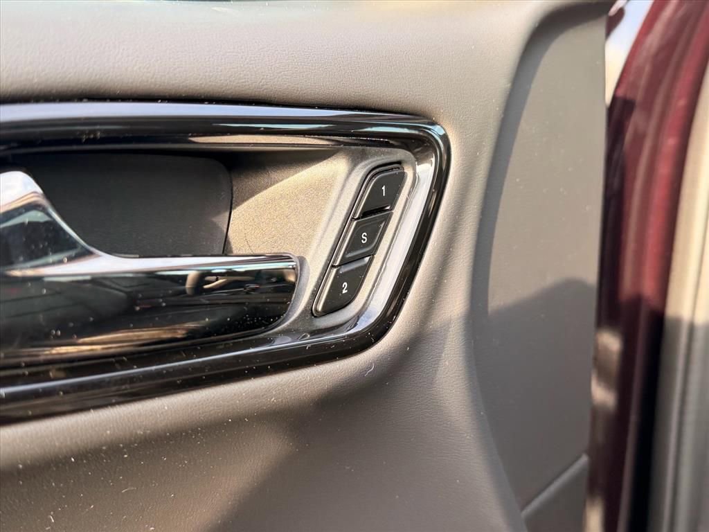 New 2026 Dodge Durango GT image 9