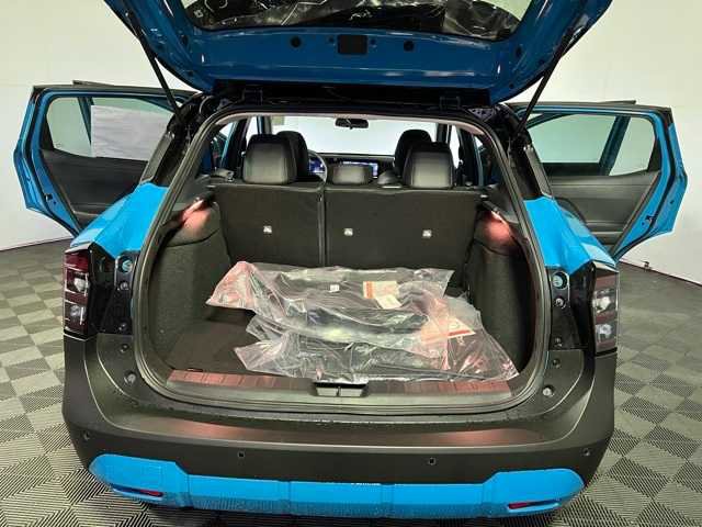 New 2026 Nissan Kicks SR w/ SR Premium Package image 18