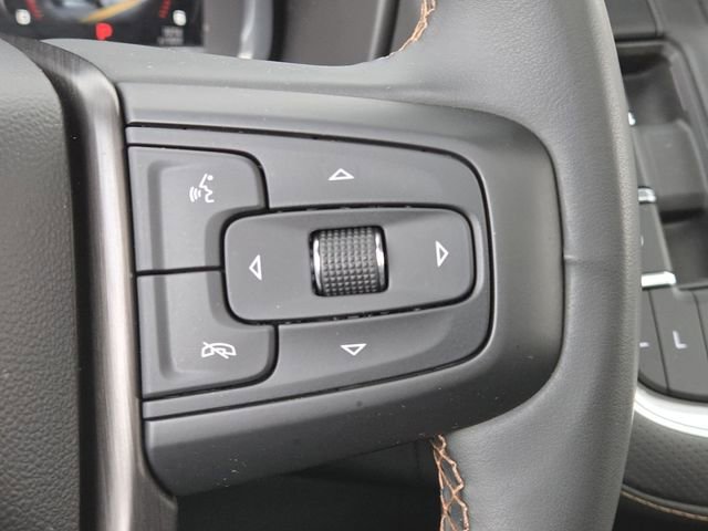Certified 2023 GMC Yukon XL AT4 w/ LPO, Floor Liner Package AWD/4WD image 15