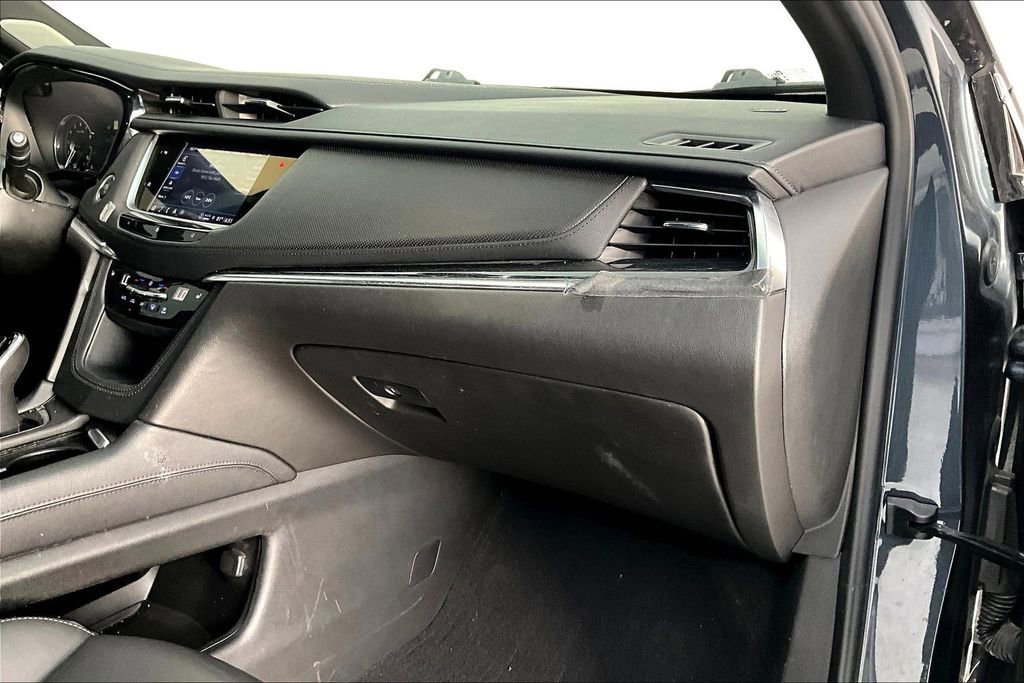 Used 2021 Cadillac XT5 Premium Luxury image 21