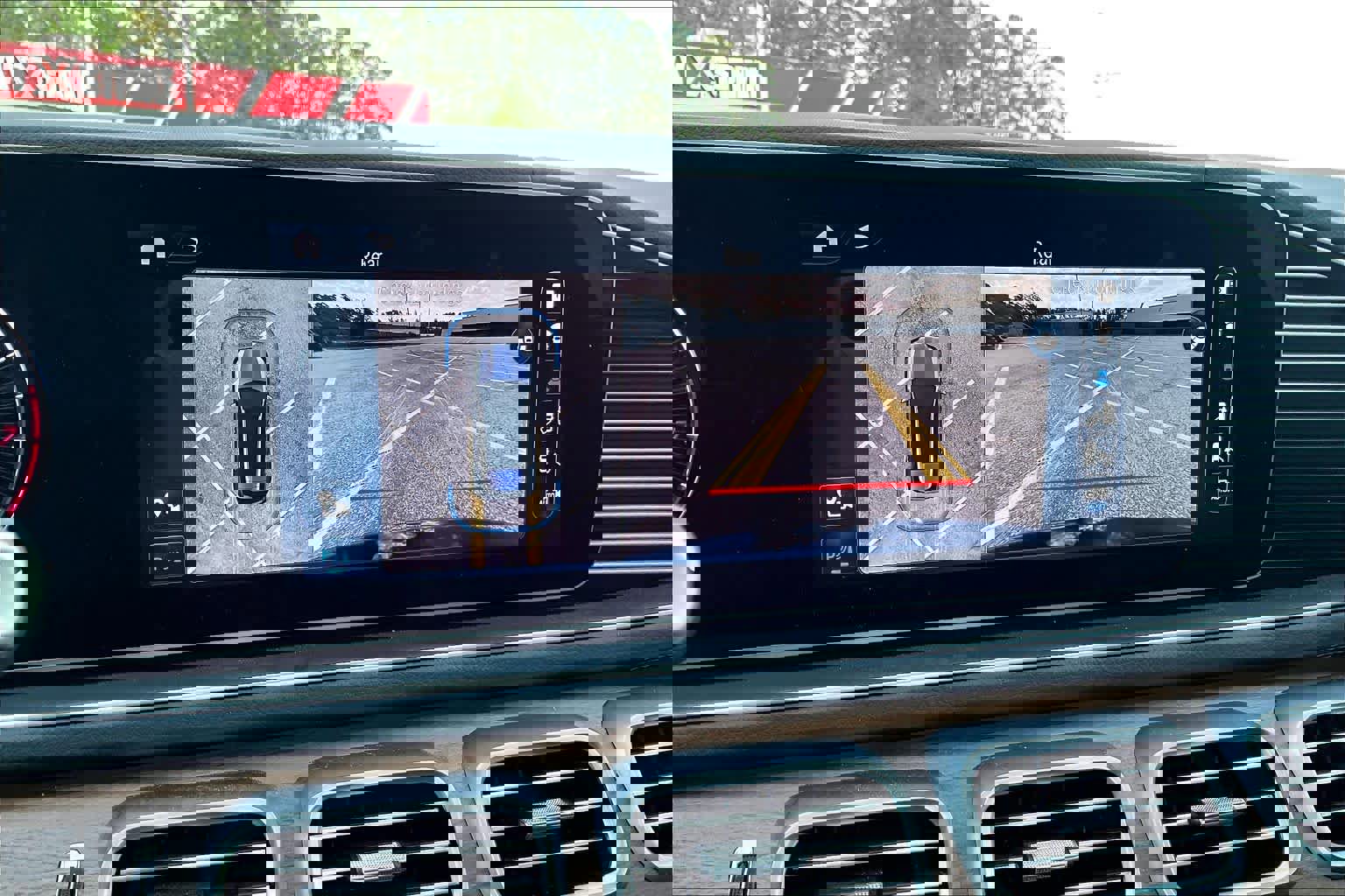 Used 2024 Mercedes-Benz GLE 350 4MATIC image 27