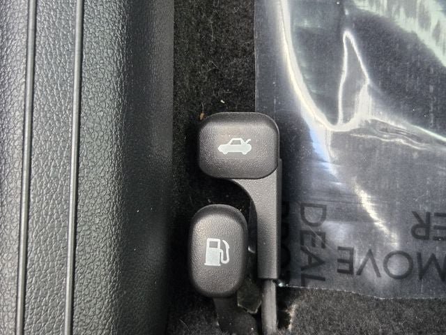 Used 2024 Kia Forte LXS FWD image 35