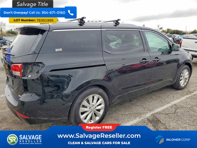 Used 2016 Kia Sedona EX image 4