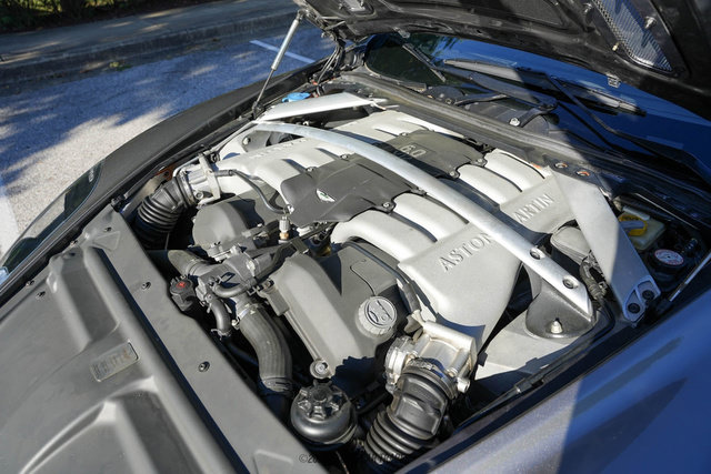 Used 2005 Aston Martin DB9 Coupe RWD image 17