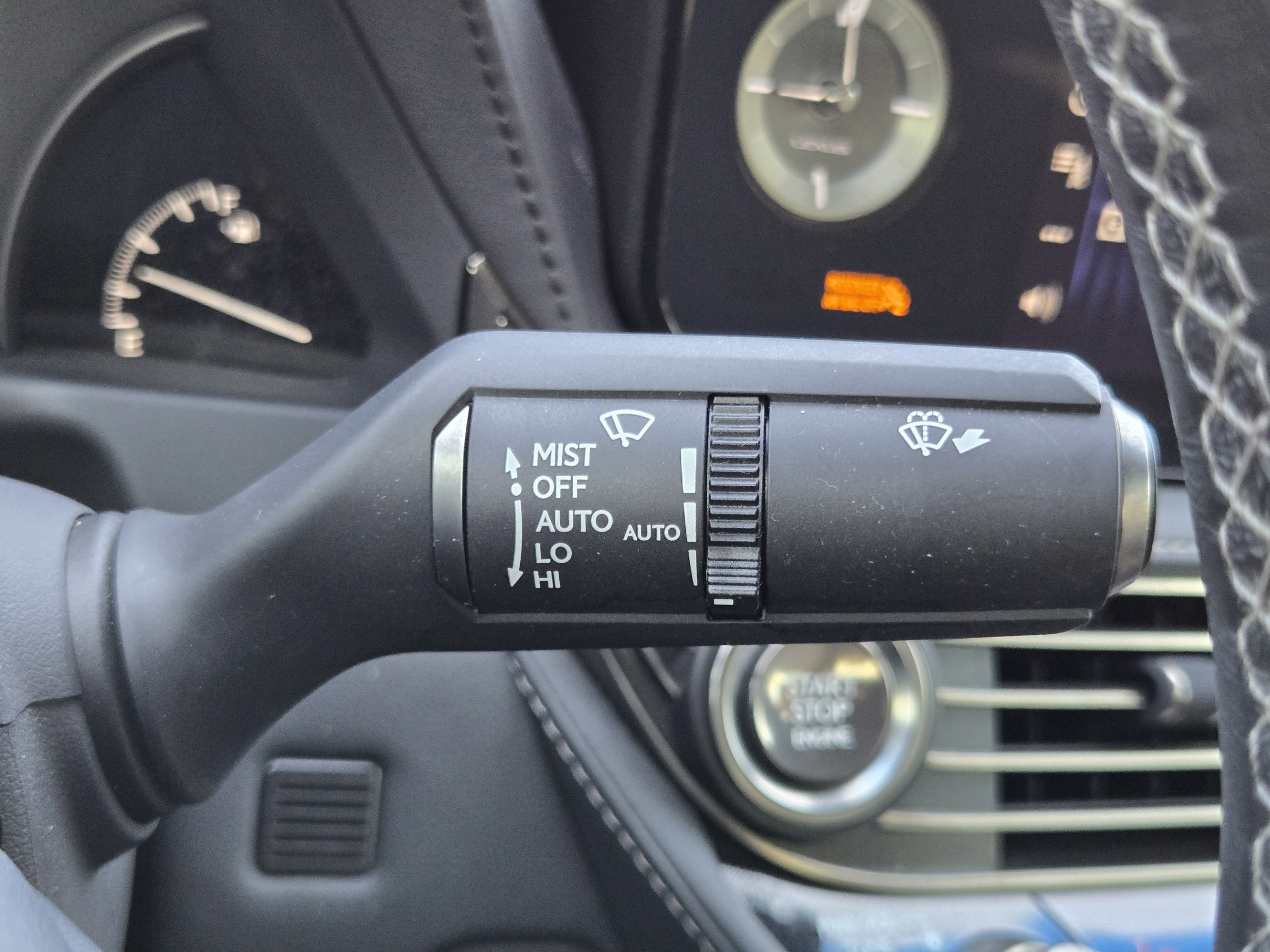 Used 2021 Lexus LS 500 w/ Accessory Package (Z2) RWD image 18