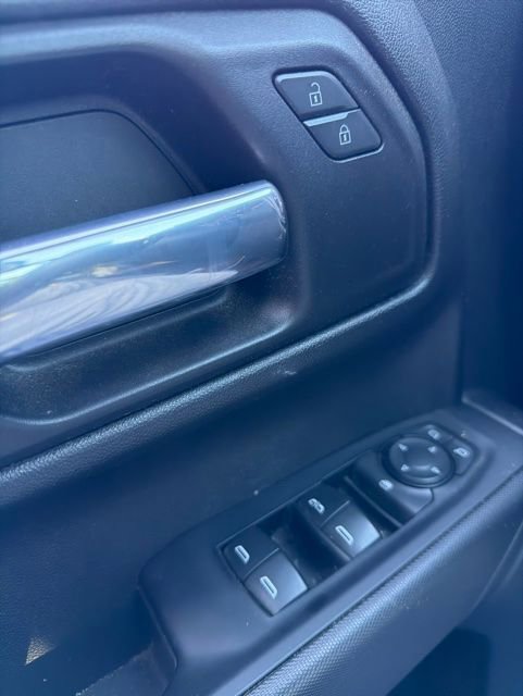 Used 2022 Chevrolet Silverado 1500 Custom AWD/4WD image 17