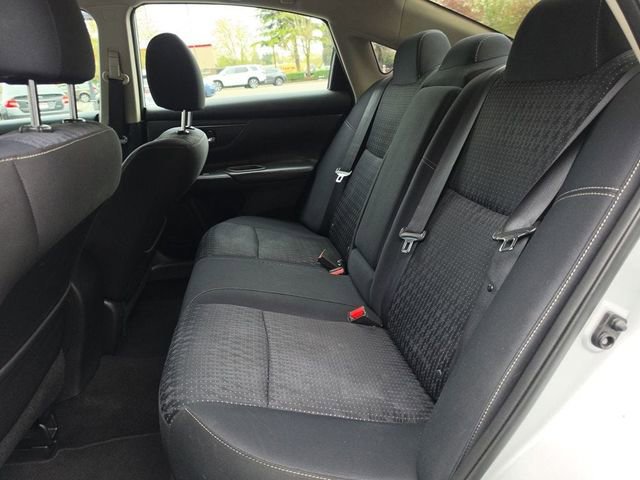 Used 2016 Nissan Altima 2.5 S w/ Power Driver Seat Package FWD image 10