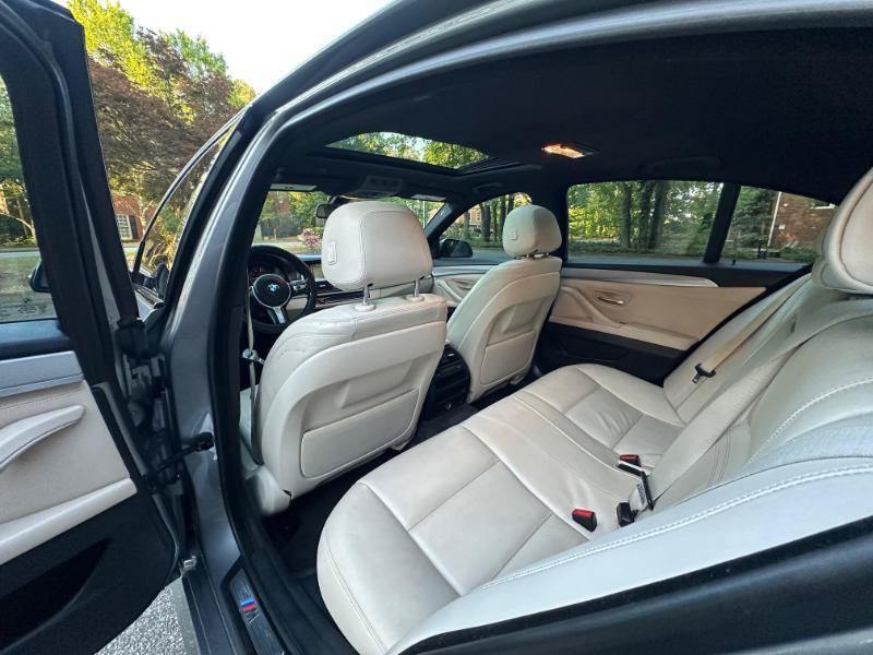 Used 2014 BMW 528i xDrive Sedan AWD/4WD image 19