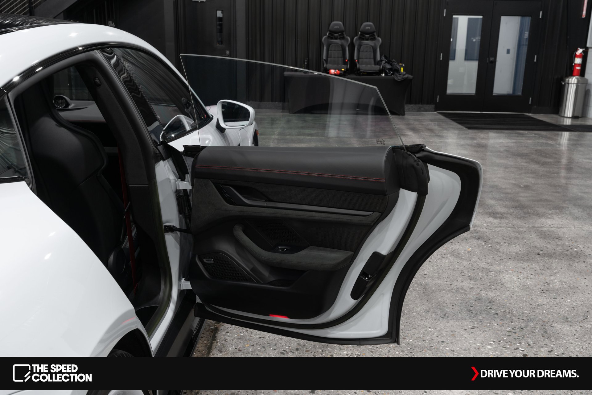 Used 2023 Porsche Taycan GTS image 28