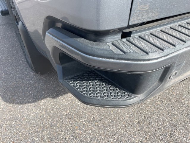 Used 2021 Chevrolet Silverado 1500 High Country image 12