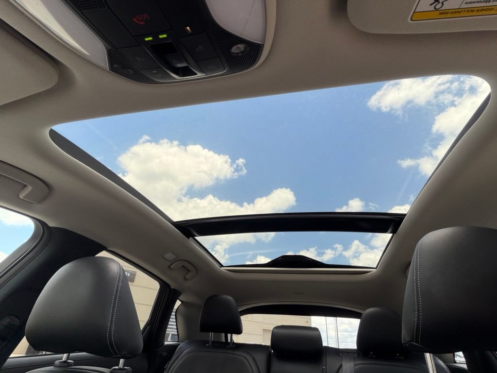 Used 2022 INFINITI QX50 Luxe FWD image 23