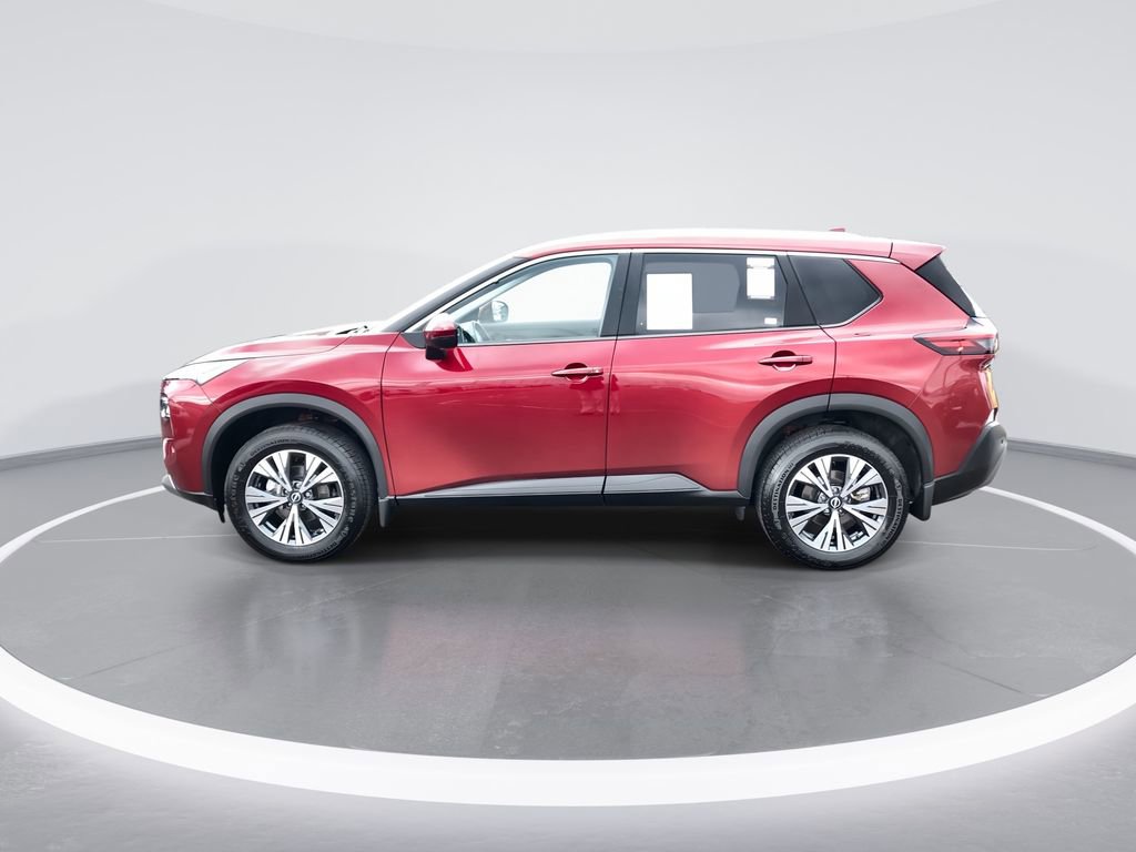 Used 2022 Nissan Rogue SV w/ SV Premium Package image 5