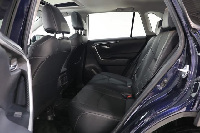 Used 2022 Toyota RAV4 XLE Premium AWD/4WD image 30