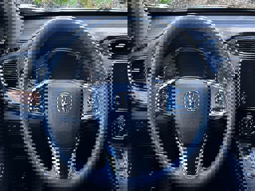 Used 2020 Honda CR-V EX image 16