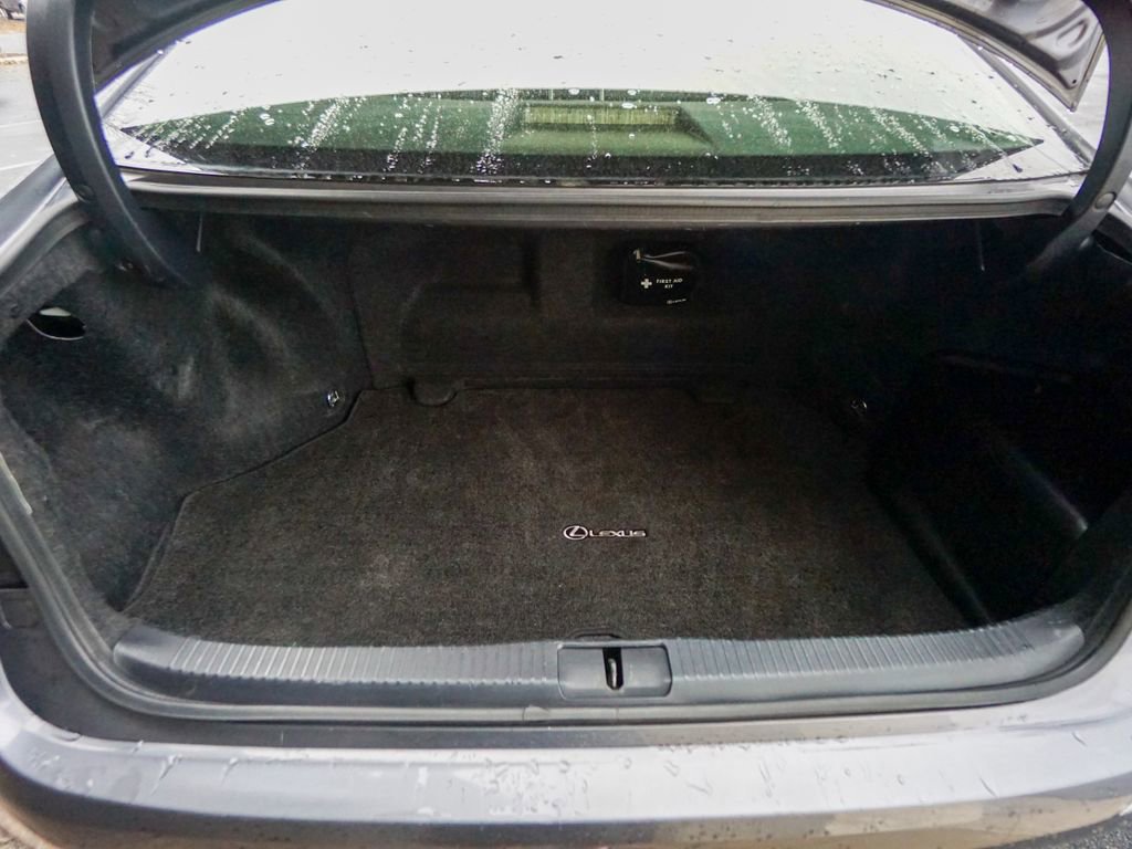 Used 2014 Lexus ES 300h w/ Luxury Package w/Bamboo Trim image 34