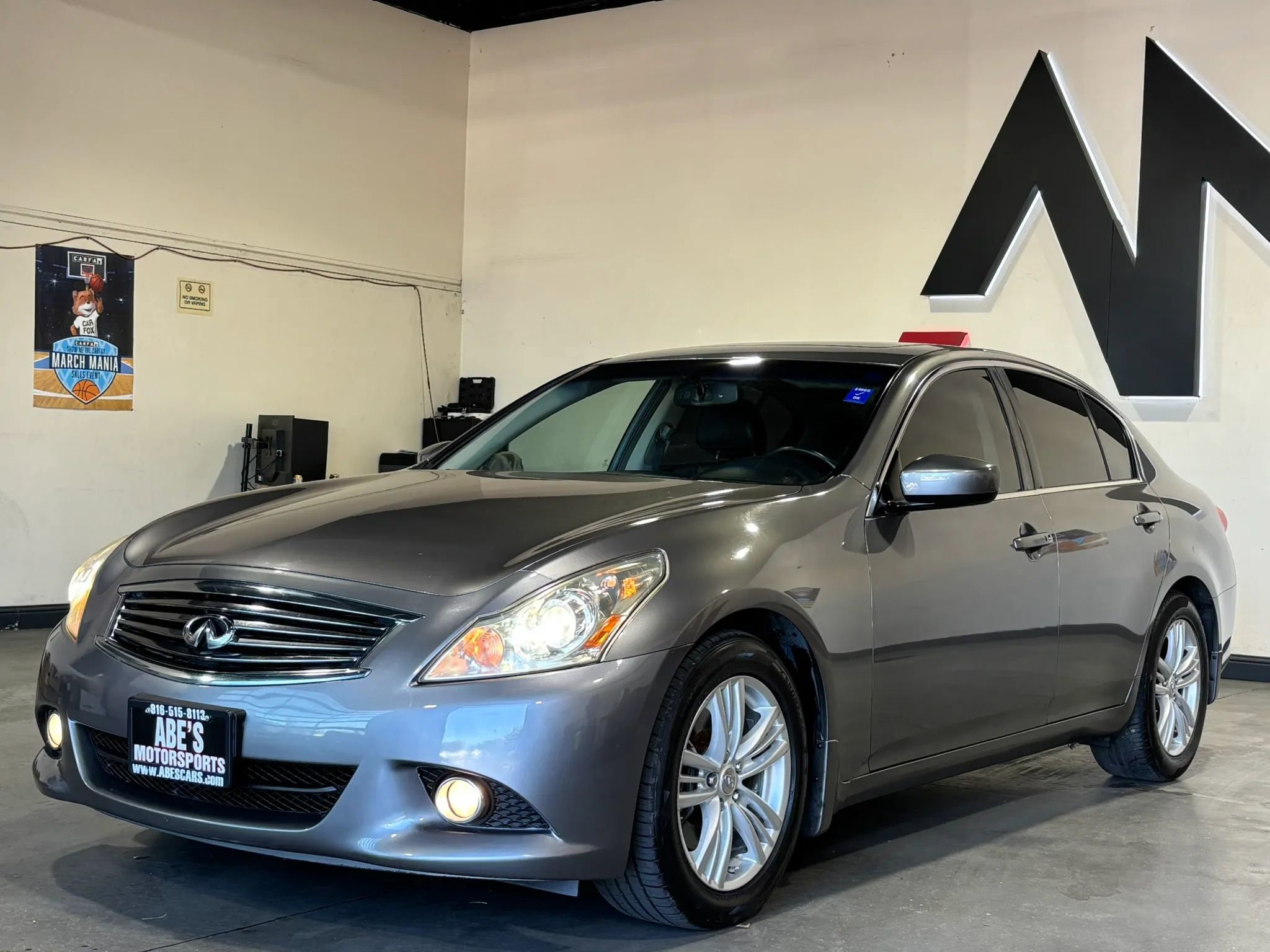 Used 2013 INFINITI G37 Journey w/ Premium Pkg RWD image 1