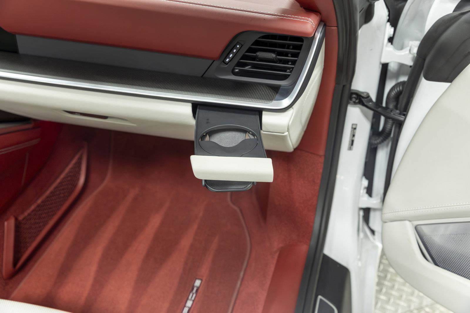 Used 2022 Porsche 911 Turbo S image 70