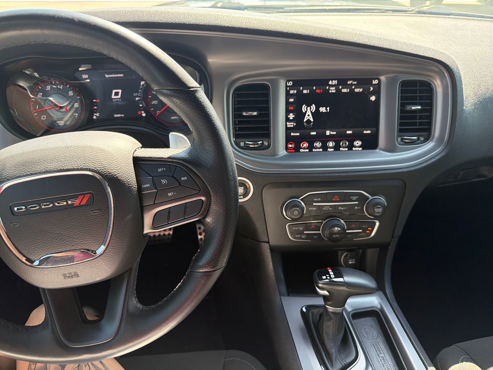 Used 2023 Dodge Charger R/T w/ Blacktop Package RWD image 26