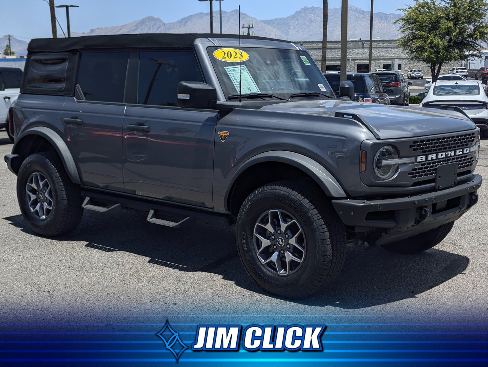 Certified 2023 Ford Bronco Badlands AWD/4WD image 1