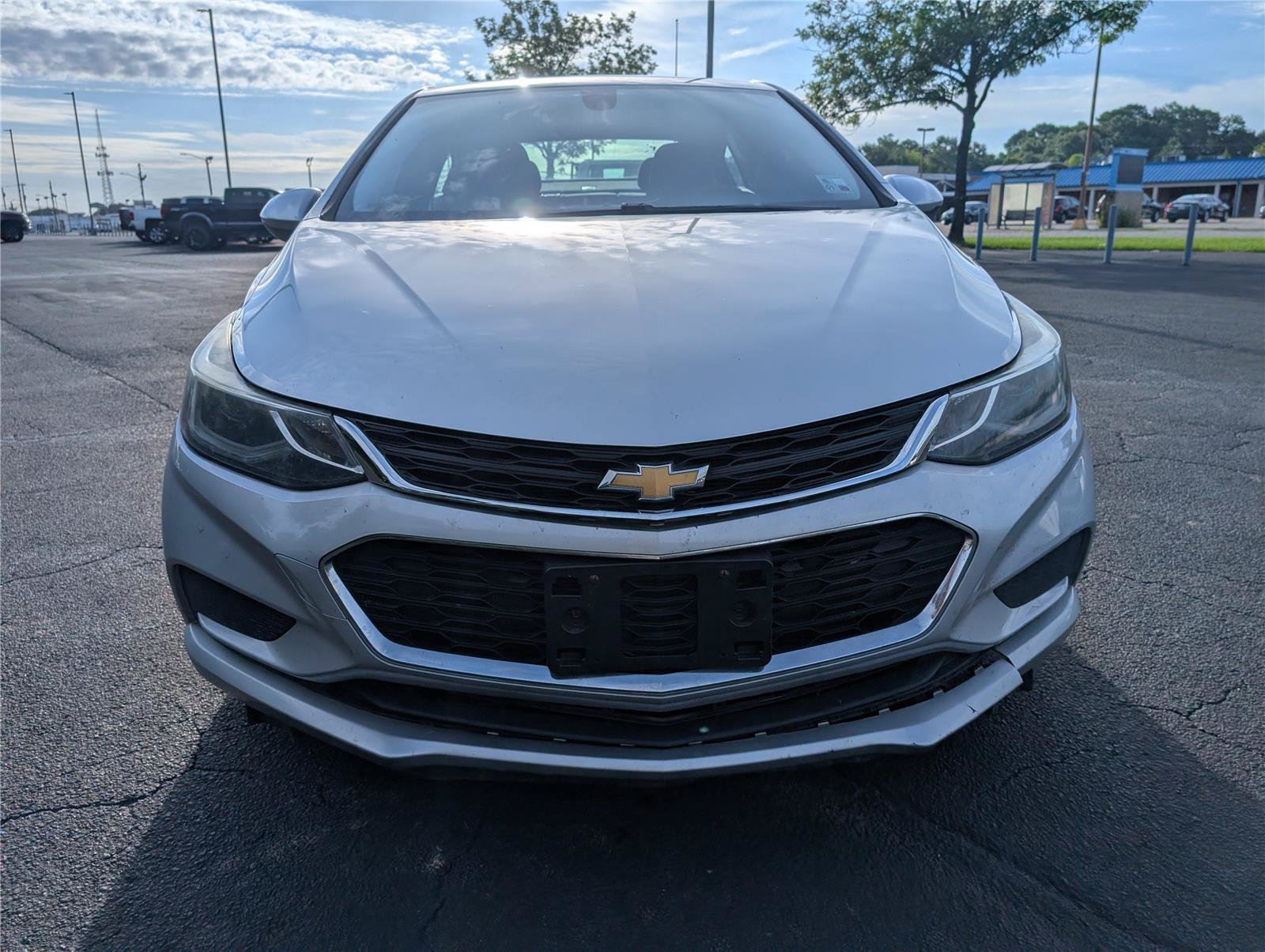 Used 2016 Chevrolet Cruze LT w/ Convenience Package FWD image 8