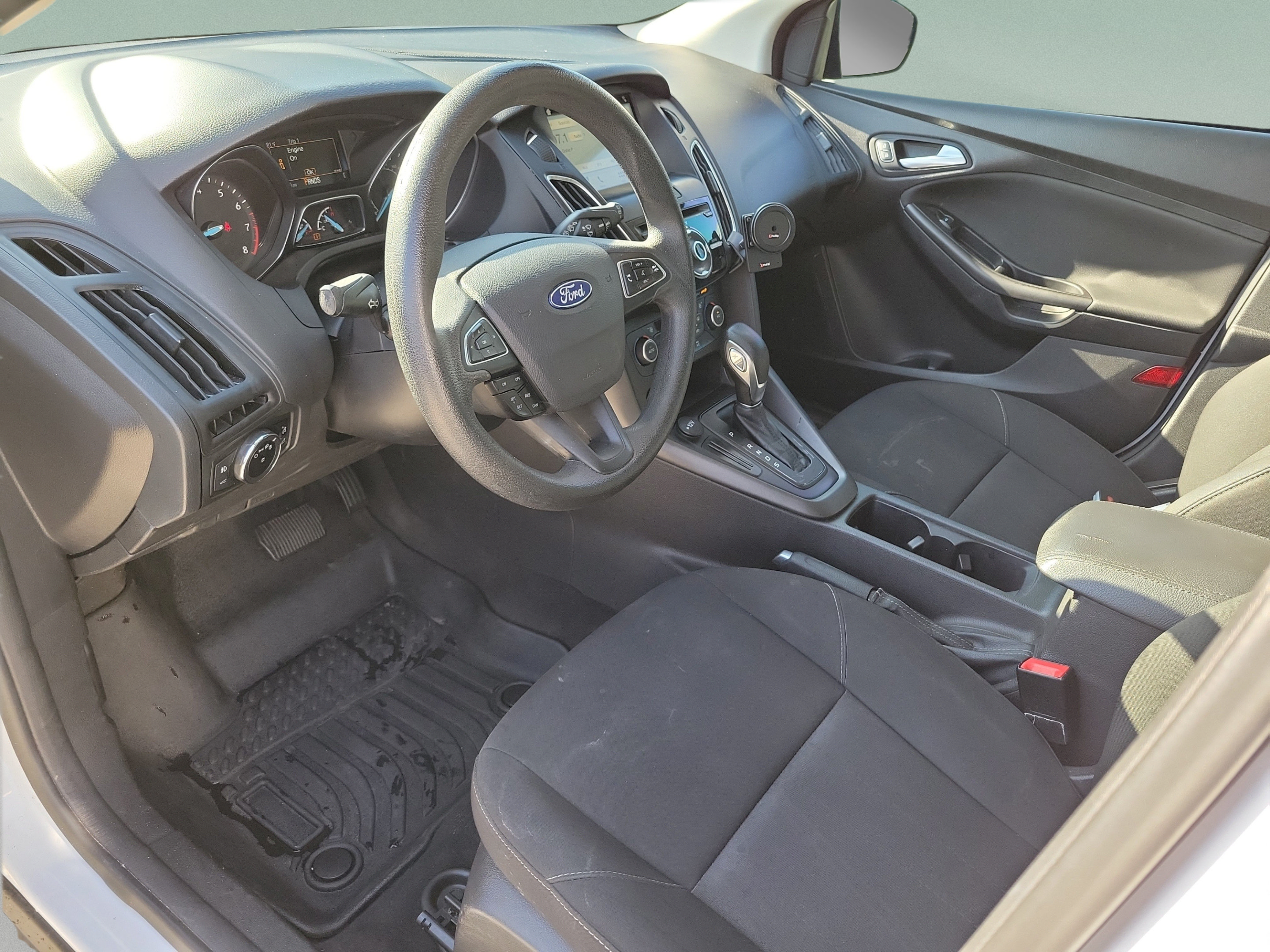 Used 2018 Ford Focus SEL FWD image 13