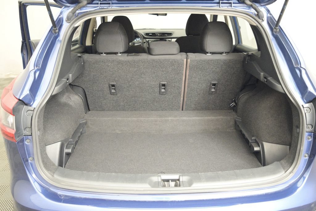 Used 2021 Nissan Rogue Sport S AWD/4WD image 19