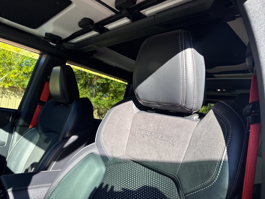 Used 2026 Ford Bronco Raptor AWD/4WD image 14