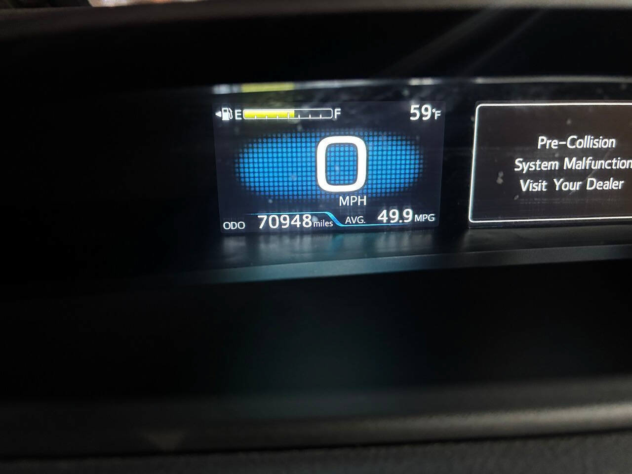 Used 2022 Toyota Prius XLE w/ Advanced Technology Package FWD image 12
