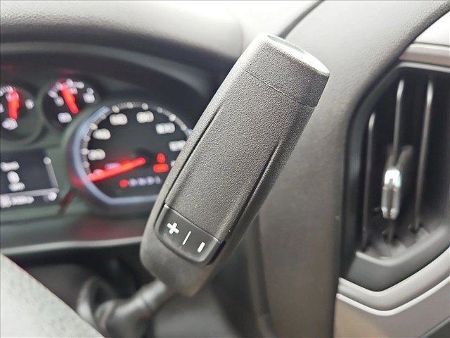 Used 2023 Chevrolet Silverado 1500 Custom AWD/4WD image 12