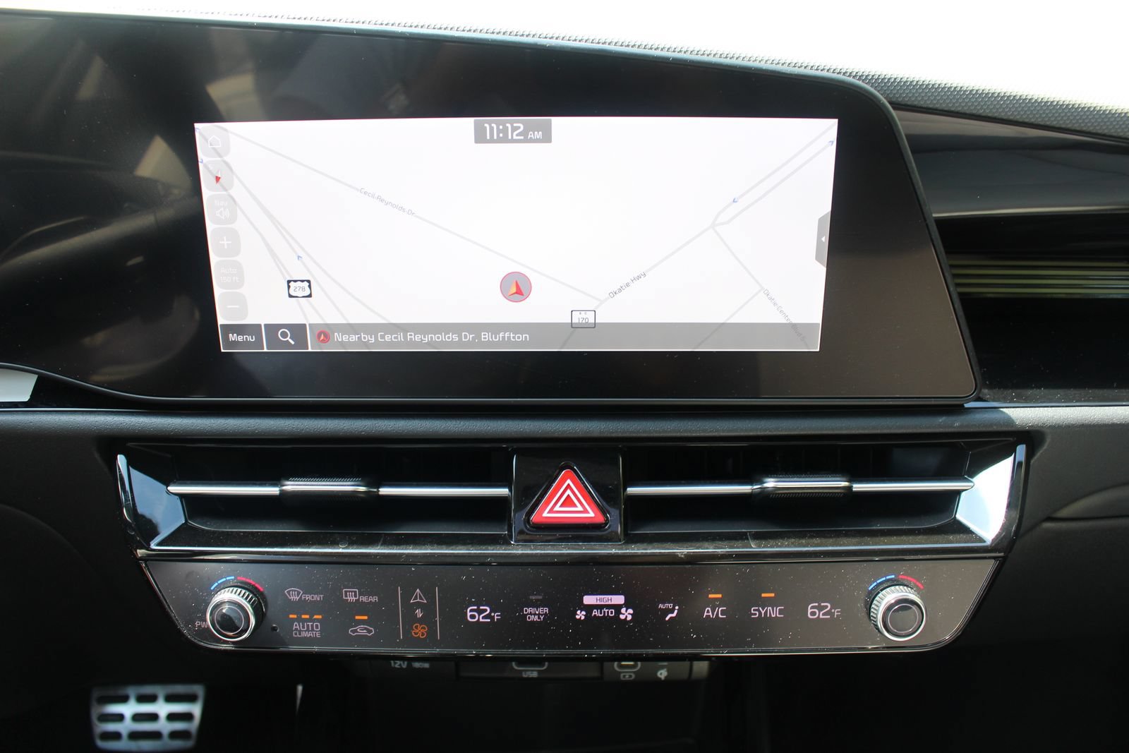Certified 2024 Kia Niro EX Touring FWD image 28