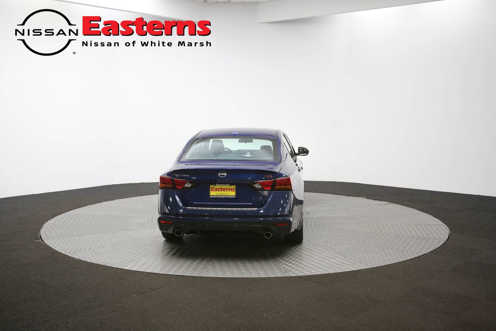 Used 2023 Nissan Altima 2.5 SR w/ SR Premium Package FWD image 35