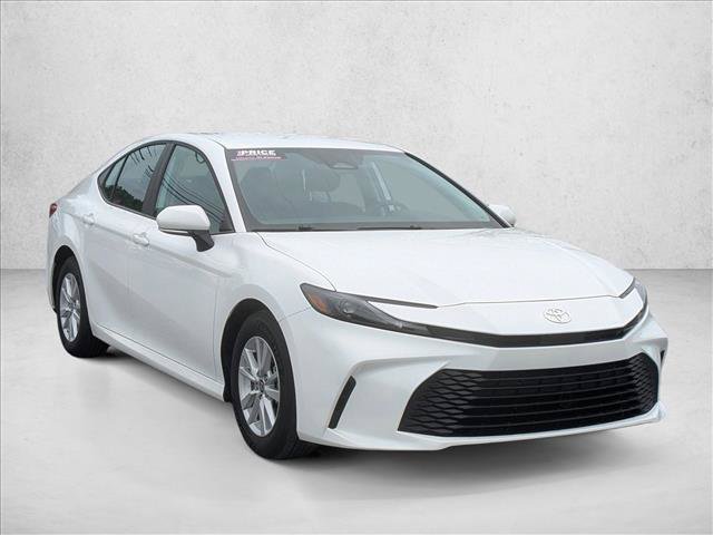 Used 2026 Toyota Camry LE FWD image 3