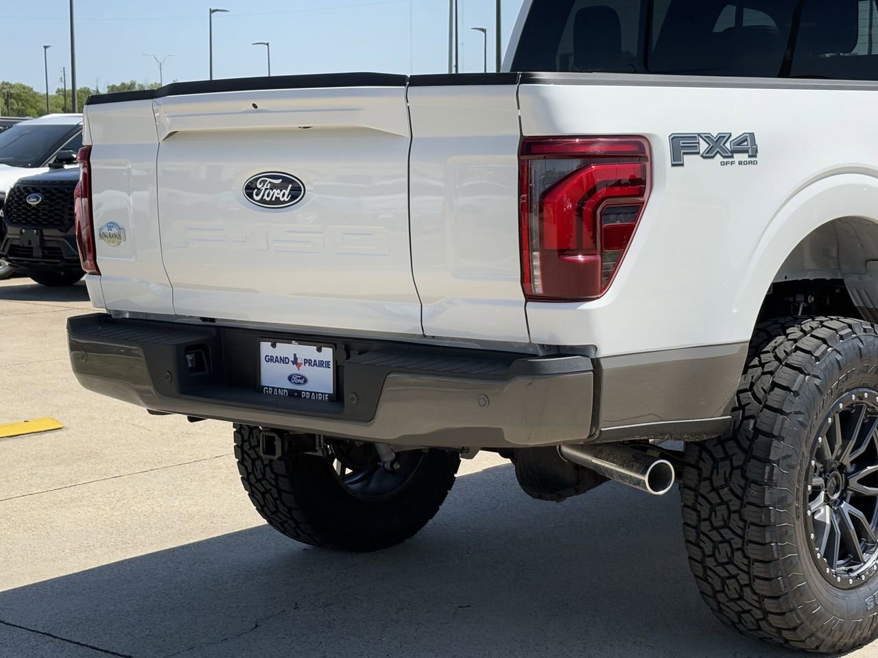 New 2025 Ford F150 King Ranch w/ FX4 Off-Road Package image 40