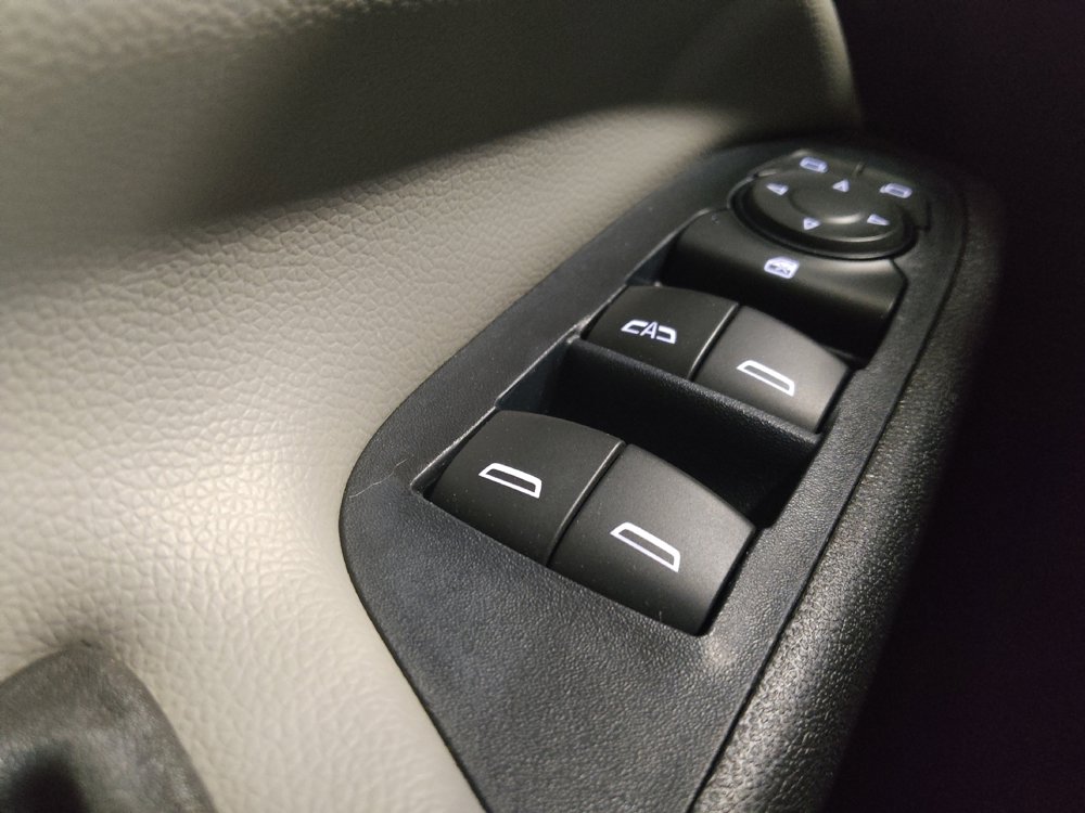 Used 2018 Chevrolet Equinox LS w/ LPO, Cargo Package AWD/4WD image 27